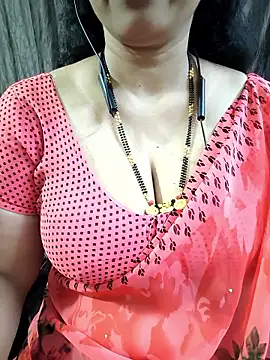Snapshot of bhuvana555 chatting on 05-16-26, 05:01 bhuvana555 online show from 05-16-26, 05:01