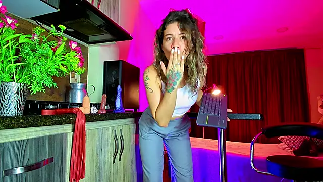 oriana thomson2 online show from 01-27-25, 11:22