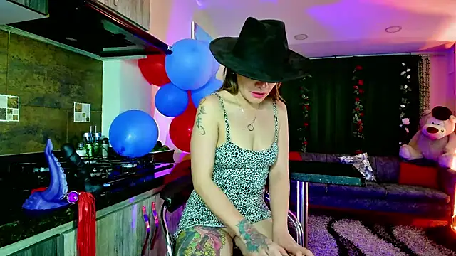 oriana thomson2 online show from 03-01-25, 02:15