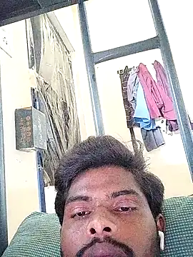 Snapshot of king8580 chatting on 09-19-25, 09:00 king8580 online show from 09-19-25, 09:00