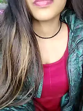 Snapshot of Sreya213 chatting on 12-23-24, 04:17 Sreya213 online show from 12-23-24, 04:17