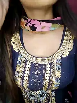 Snapshot of Sreya213 chatting on 01-30-25, 08:53 Sreya213 online show from 01-30-25, 08:53