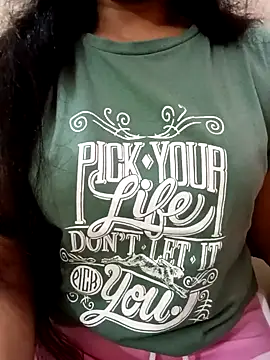 Snapshot of Rina777o chatting on 03-12-25, 05:49 Rina777o online show from 03-12-25, 05:49