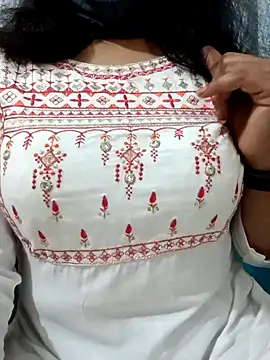 Snapshot of Rina777o chatting on 09-25-25, 04:11 Rina777o online show from 09-25-25, 04:11