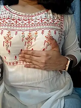 Rina777o online show from 03-31-26, 12:01