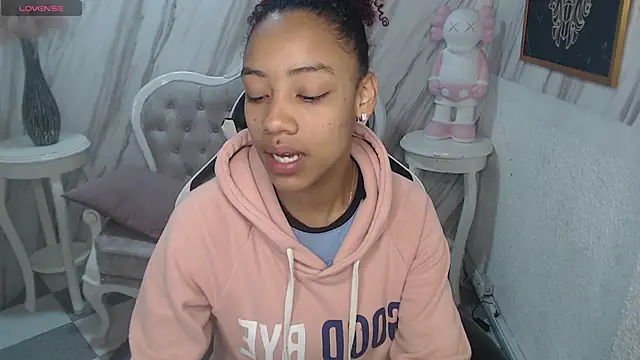 Violeth b online show from 03-14-25, 12:40