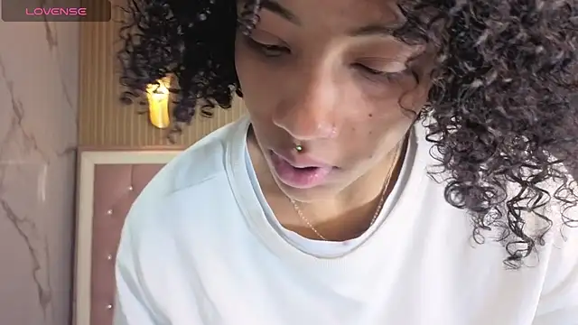 Violeth b online show from 12-16-25, 01:05