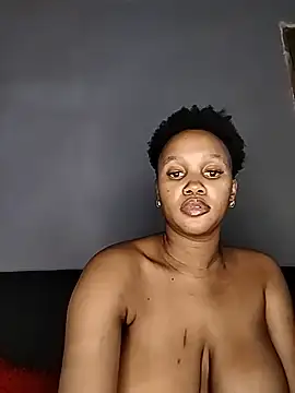 Snapshot of Sego_TeeTee chatting on 05-16-26, 10:12 Sego TeeTee online show from 05-16-26, 10:12
