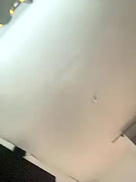 Snapshot of IssabellaLopez chatting on 01-08-26, 01:57 IssabellaLopez online show from 01-08-26, 01:57