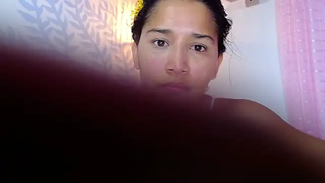 Snapshot of Alison_Wiley chatting on 04-27-26, 06:17 Alison Wiley online show from 04-27-26, 06:17