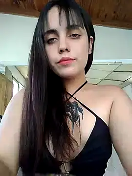 lucylovles online show from 12-23-24, 12:08