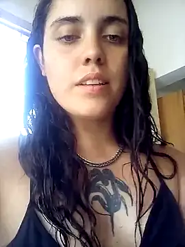 lucylovles online show from 03-20-25, 04:09