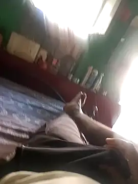 Snapshot of SSmadhu chatting on 10-20-25, 09:54 SSmadhu online show from 10-20-25, 09:54