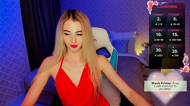Snapshot of Emilia_Klar chatting on 12-12-24, 05:48 Emilia Klar online show from 12-12-24, 05:48