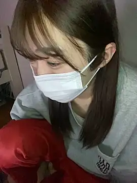 Snapshot of pantumieteruyo chatting on 01-20-25, 01:21 pantumieteruyo online show from 01-20-25, 01:21