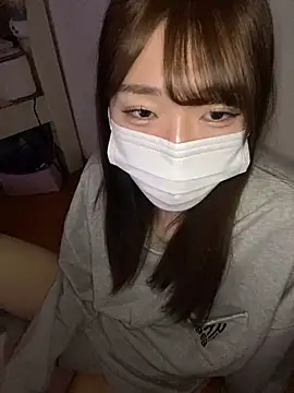 Snapshot of pantumieteruyo chatting on 01-26-25, 01:36 pantumieteruyo online show from 01-26-25, 01:36