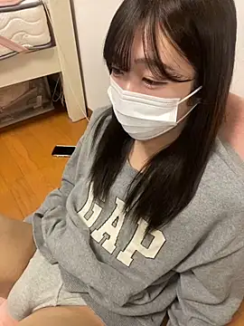 Snapshot of pantumieteruyo chatting on 02-05-25, 01:44 pantumieteruyo online show from 02-05-25, 01:44