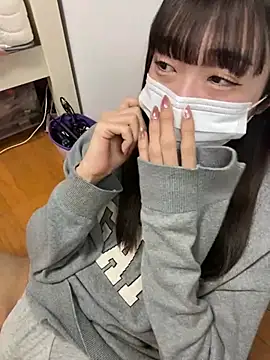 Snapshot of pantumieteruyo chatting on 02-12-25, 01:48 pantumieteruyo online show from 02-12-25, 01:48