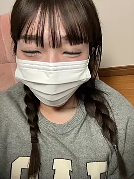 Snapshot of pantumieteruyo chatting on 02-16-25, 01:05 pantumieteruyo online show from 02-16-25, 01:05