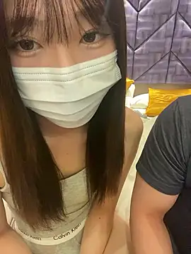 Snapshot of pantumieteruyo chatting on 02-10-26, 02:21 pantumieteruyo online show from 02-10-26, 02:21