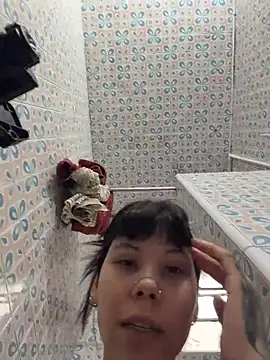 Snapshot of EemaHaruki chatting on 02-12-26, 06:58 EemaHaruki online show from 02-12-26, 06:58