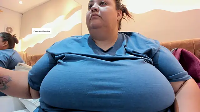 Snapshot of Alisson_am chatting on 06-01-26, 11:45 Alisson am online show from 06-01-26, 11:45