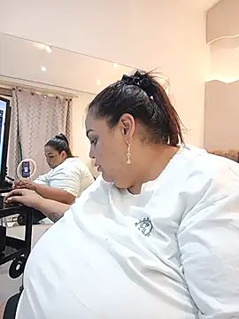 Snapshot of Alisson_am chatting on 07-18-26, 05:17 Alisson am online show from 07-18-26, 05:17