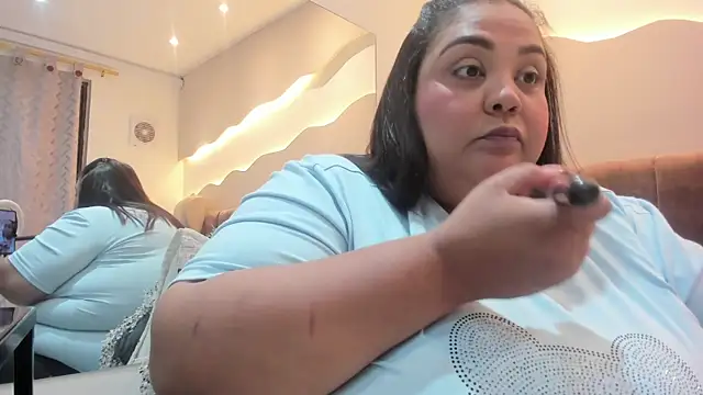 Snapshot of Alisson_am chatting on 07-23-26, 05:33 Alisson am online show from 07-23-26, 05:33