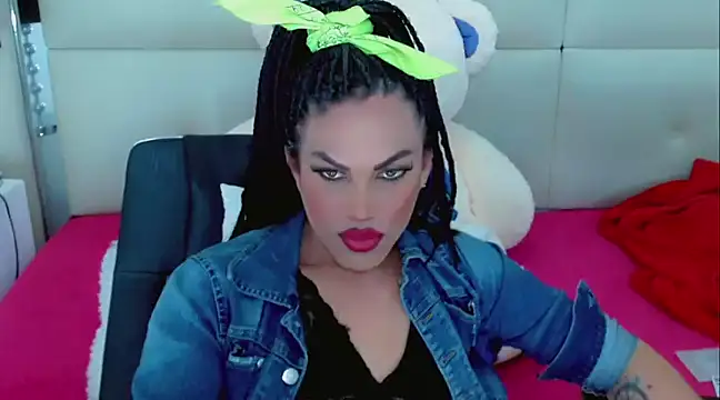 NathaliaCross online show from 02-26-25, 12:05