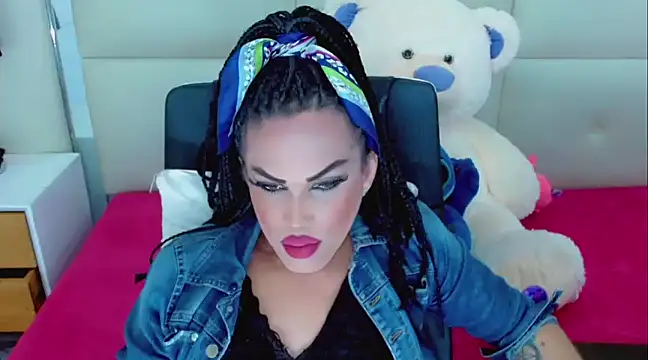 NathaliaCross online show from 03-06-25, 10:47
