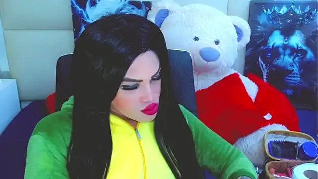 NathaliaCross online show from 09-18-25, 12:12