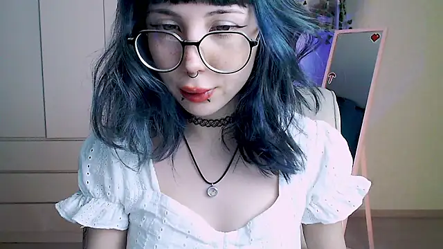 MoriHorri online show from 12-19-24, 01:39