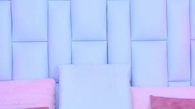 AlliciaKim online show from 03-07-25, 10:21