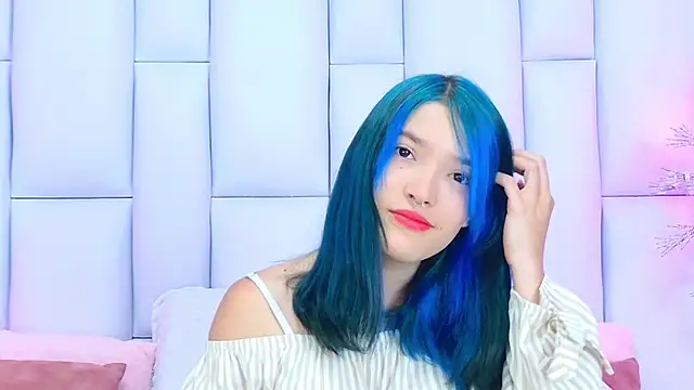 AlliciaKim online show from 03-17-25, 07:15