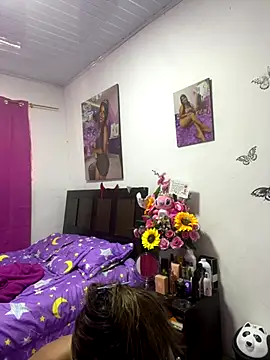 perlita05 online show from 09-23-25, 10:02