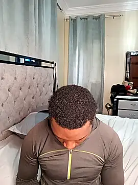 Elchicomiel online show from 01-19-25, 04:25