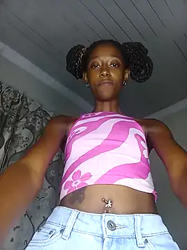 Snapshot of 02Boitybaby chatting on 12-08-24, 04:28 02Boitybaby online show from 12-08-24, 04:28