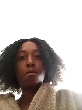 Snapshot of 02Boitybaby chatting on 10-14-25, 08:37 02Boitybaby online show from 10-14-25, 08:37