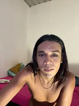 Snapshot of miss_mestiza chatting on 10-18-25, 06:52 miss mestiza online show from 10-18-25, 06:52