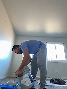 Snapshot of elamante03 chatting on 12-02-24, 07:38 elamante03 online show from 12-02-24, 07:38