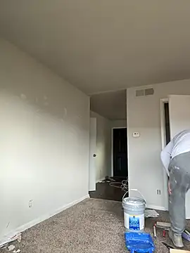 Snapshot of elamante03 chatting on 12-18-24, 02:49 elamante03 online show from 12-18-24, 02:49