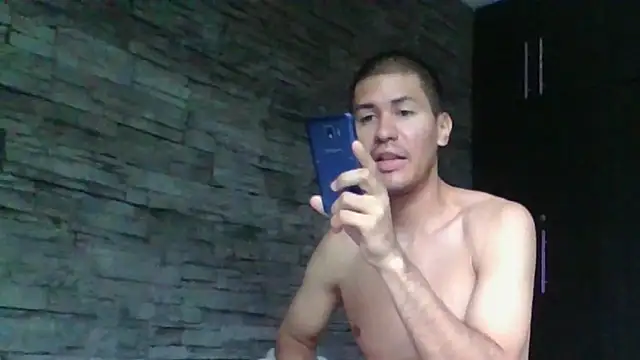 Snapshot of Sexylatin64 chatting on 07-19-26, 12:09 Sexylatin64 online show from 07-19-26, 12:09