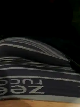 Snapshot of lm279 chatting on 06-11-26, 02:48 lm279 online show from 06-11-26, 02:48