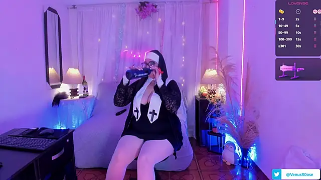 Venus R0se online show from 03-22-26, 05:33