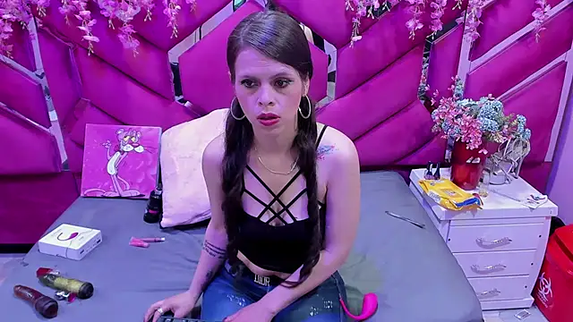 Snapshot of Mariana_Benett chatting on 09-29-25, 08:57 Mariana Benett online show from 09-29-25, 08:57