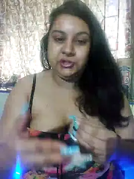 GoddessLorenaTheeSiren online show from 01-01-25, 09:28