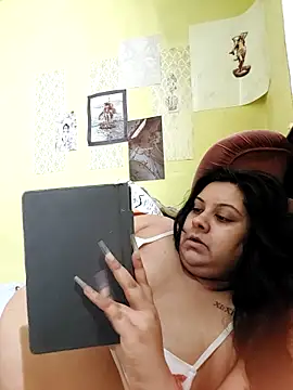 GoddessLorenaTheeSiren online show from 10-18-25, 08:37