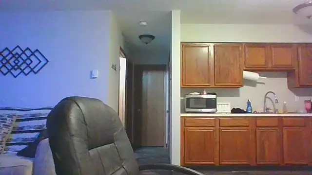 Snapshot of Stayinalive1992 chatting on 01-20-25, 04:32 Stayinalive1992 online show from 01-20-25, 04:32