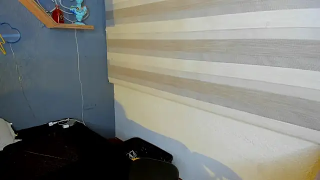 Liittleluaa  online show from 12-17-24, 01:16