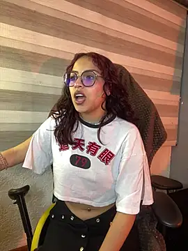 Liittleluaa  online show from 01-27-25, 12:16